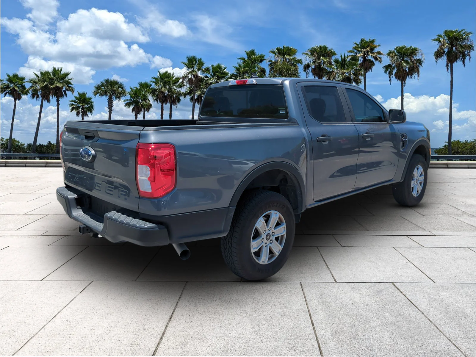 Used 2025 Carbonized Gray Metallic Ford XL image 8