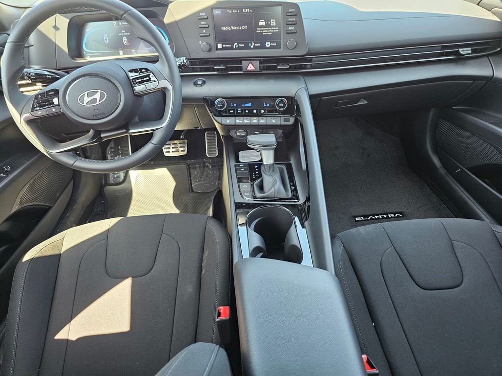 New 2026 Black Hyundai SEL Sport image 20