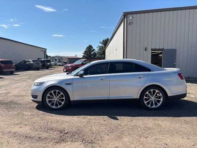 Used 2017 Silver Ford Limited image 6