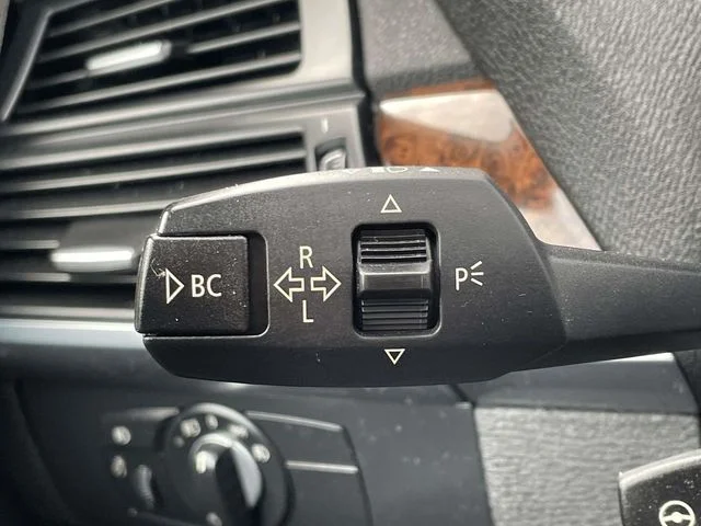 Used 2012 Platinum Gray Metallic BMW xDrive35i image 23