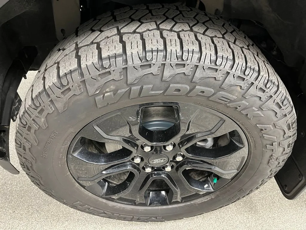 Used 2023 Black Ford XLT image 15