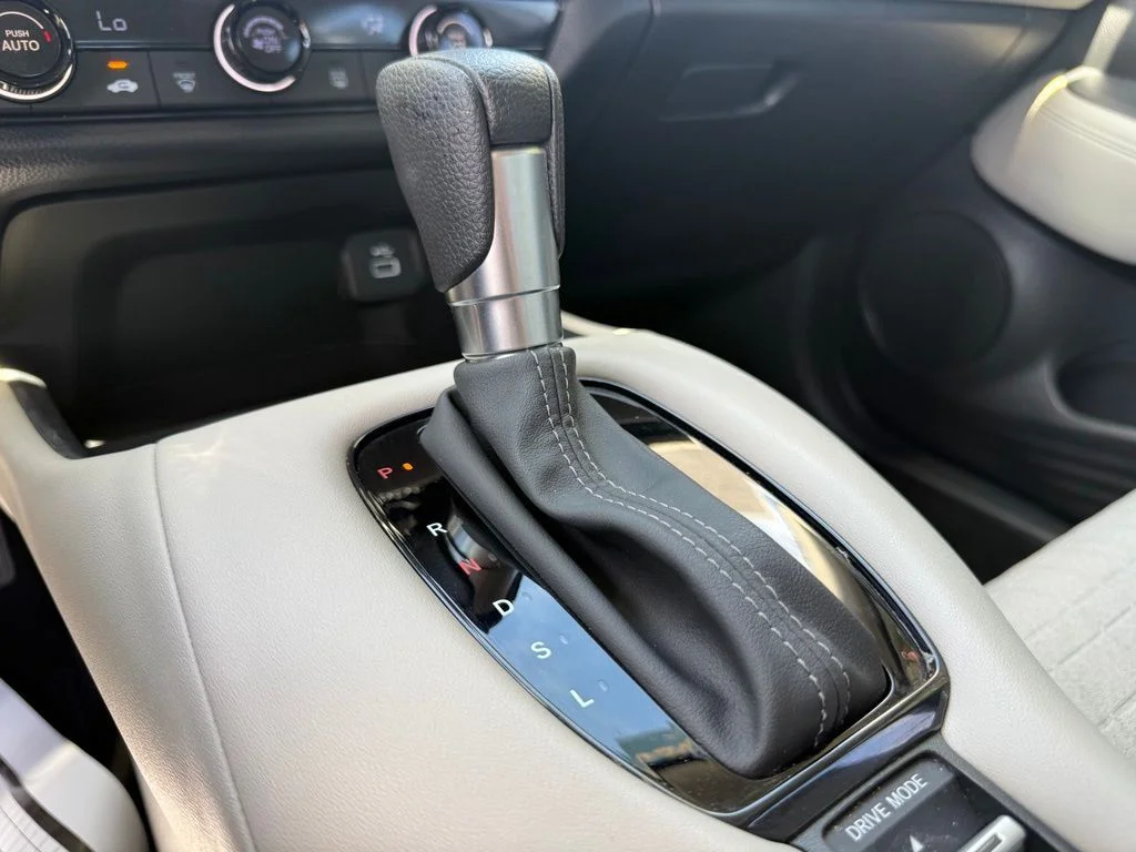 2025 Honda HR-V LX - Photo 29