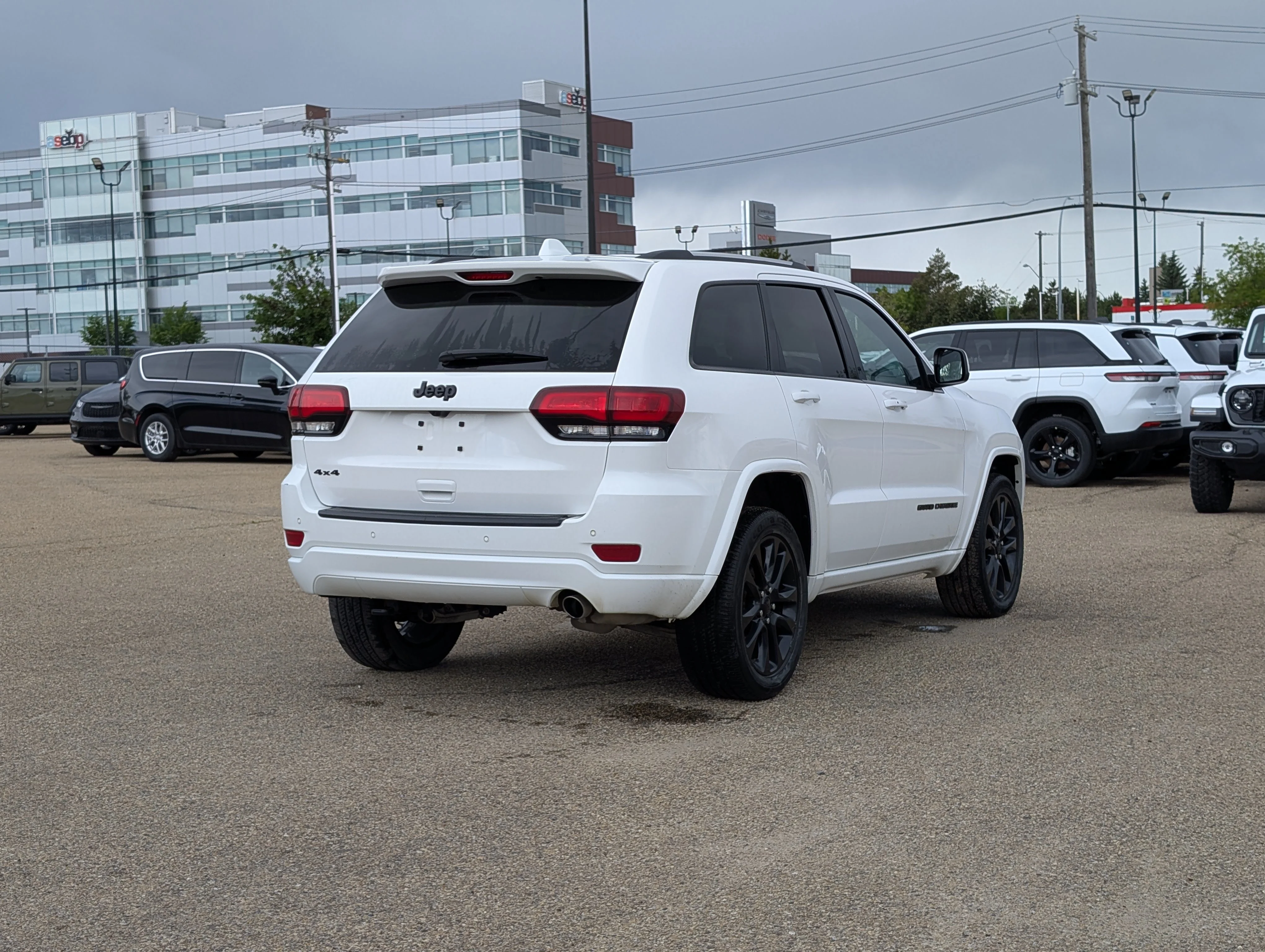 Used 2021 Bright White Jeep Altitude image 7
