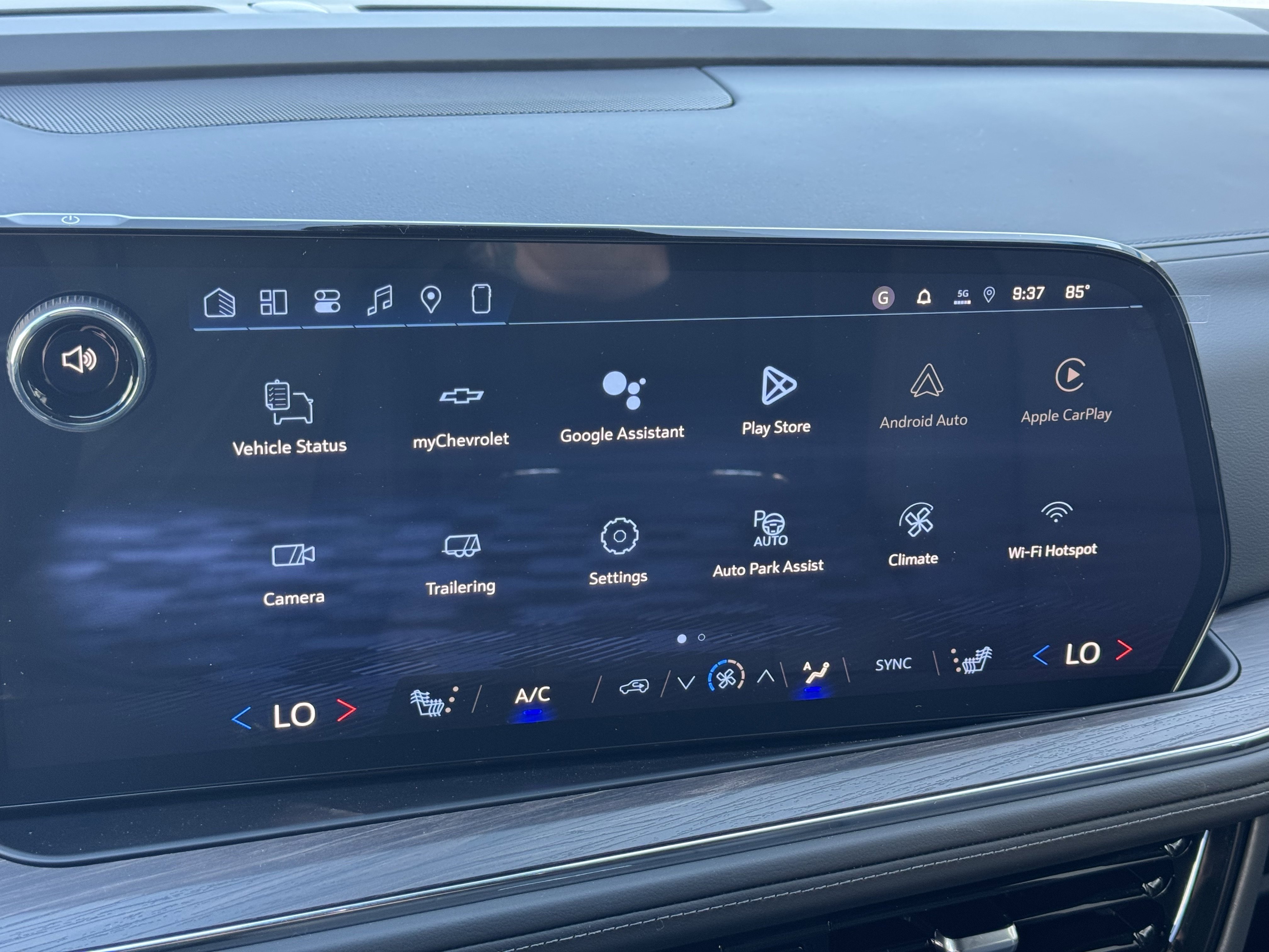 New 2026 Sterling Gray Metallic Chevrolet LT image 21