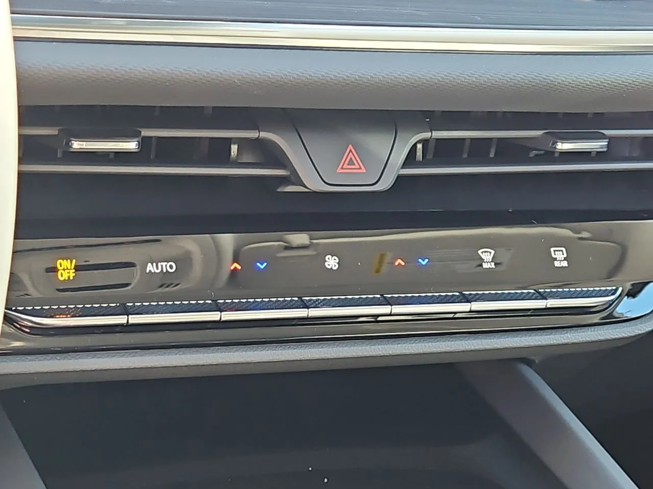 2026 Buick Envision Preferred - Photo 18