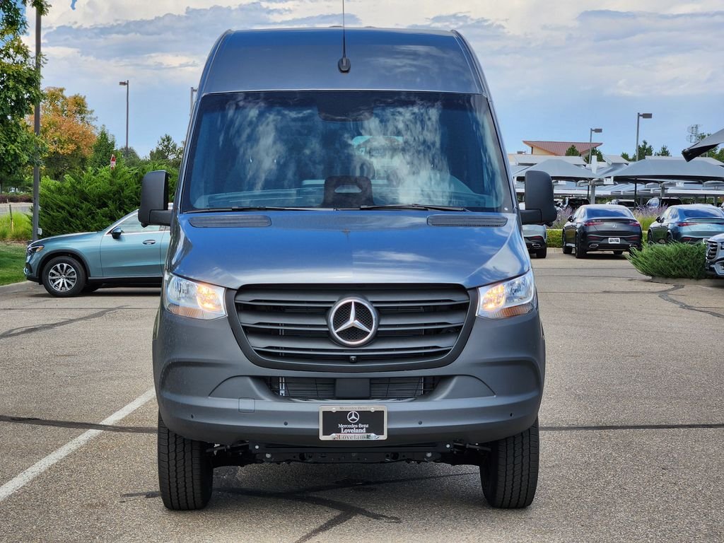 New 2026 Selenite Grey Metallic Mercedes-Benz PASSENGER image 3
