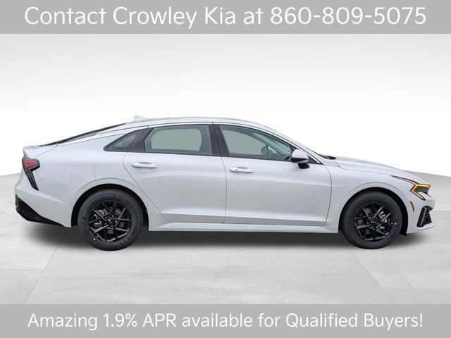 2026 Kia K5 LXS - Photo 2