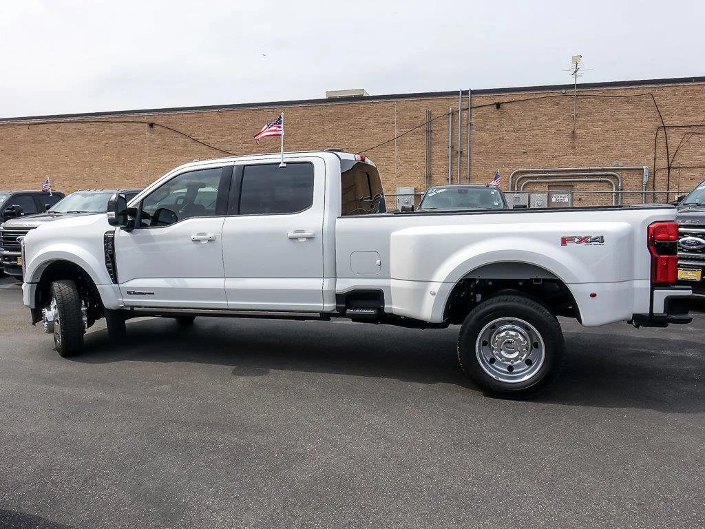 Used 2026 Star White Metallic Tri-Coat Ford Platinum image 5