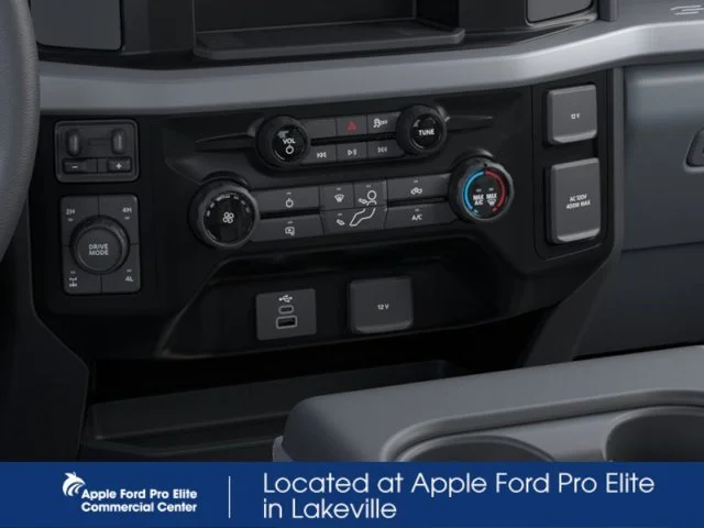 New 2026 Oxford White Ford XL image 15