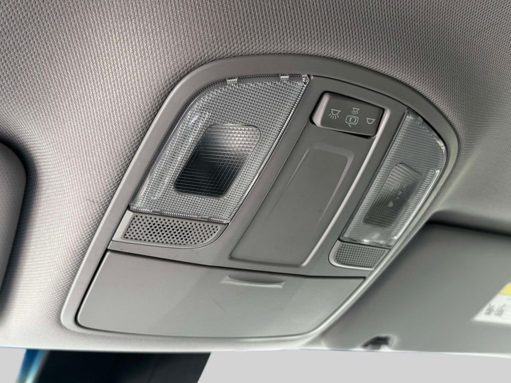 Used 2020 Blue Hyundai Sport image 30