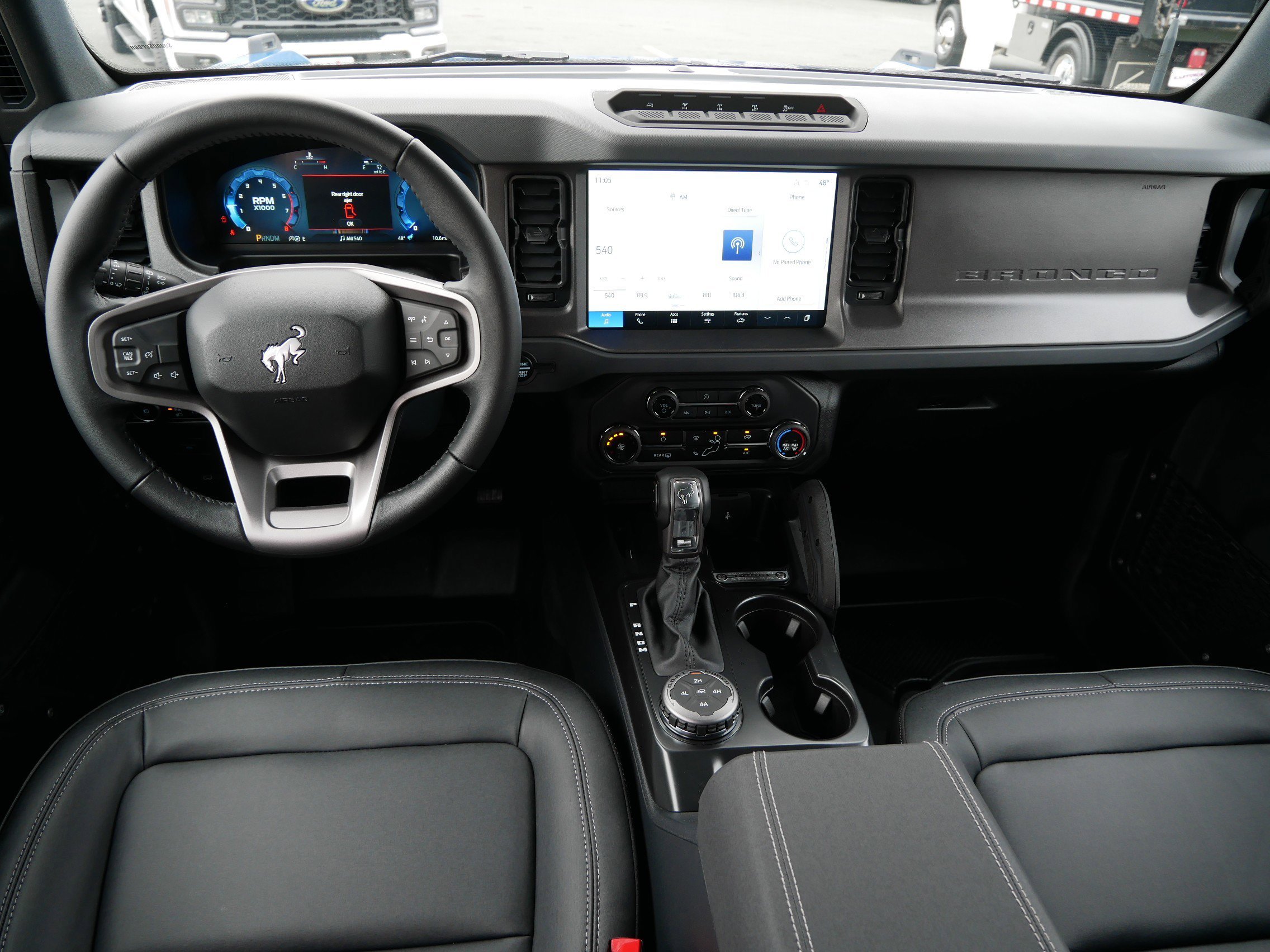 New 2025 Velocity Blue Metallic Ford Badlands® image 10