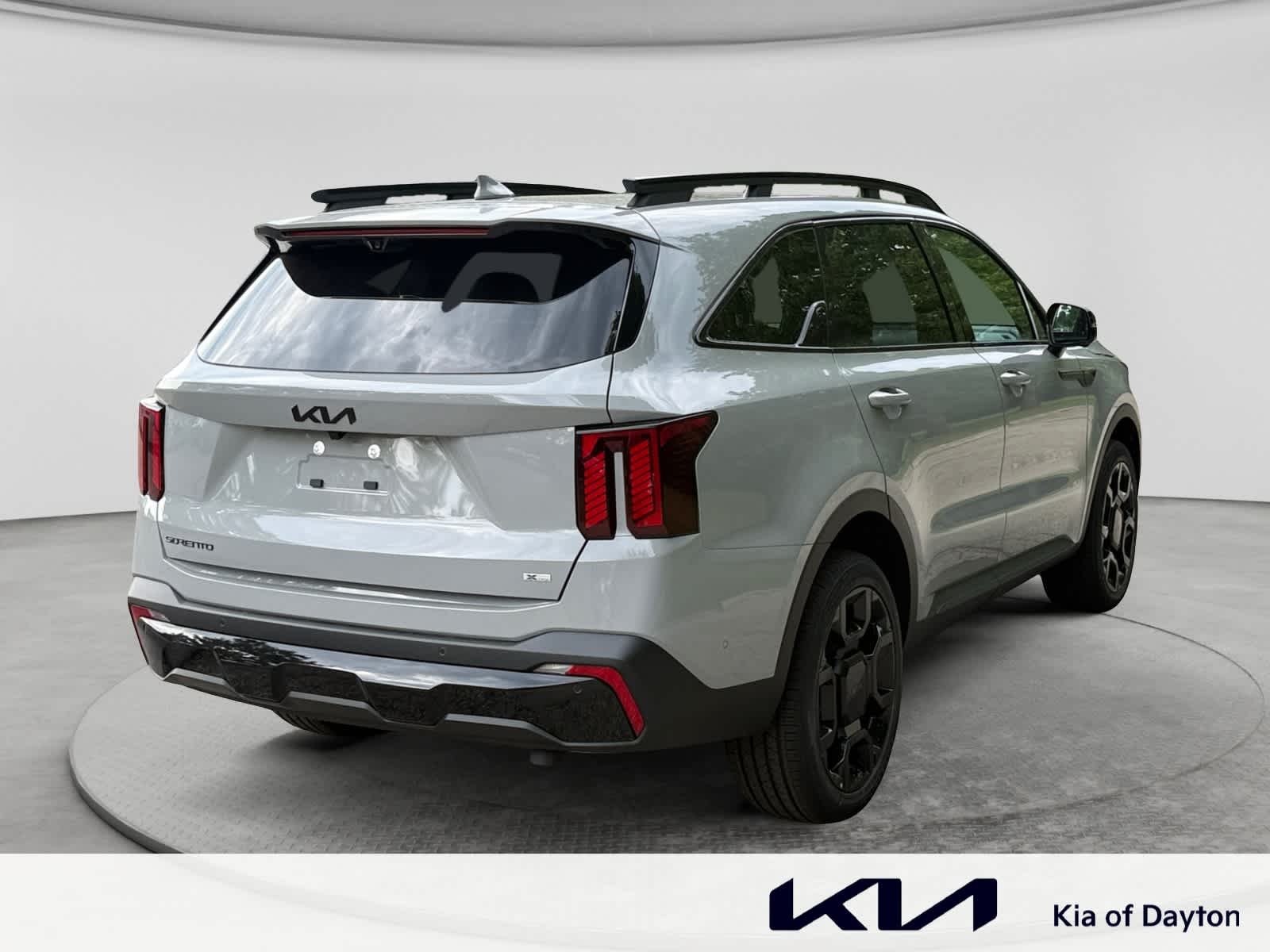 New 2026 Wolf Gray Kia X-Line SX Prestige image 5