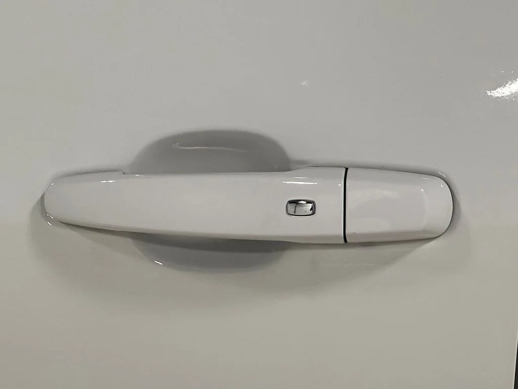 Used 2024 White Chevrolet LT image 18