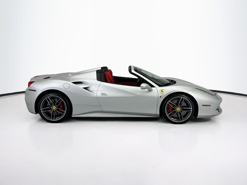 Used 2018 Argento Nurburgring Ferrari  image 4