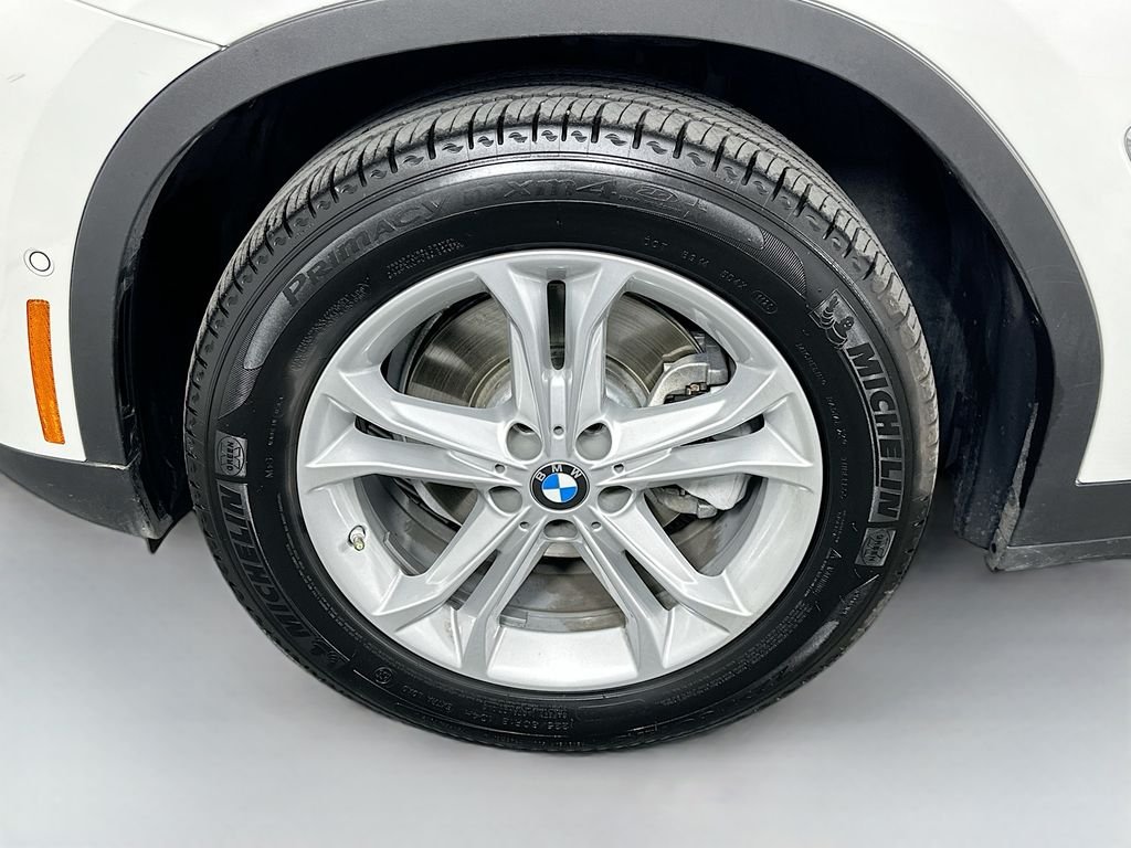 Used 2020 Mineral White Metallic BMW sDrive30i image 32