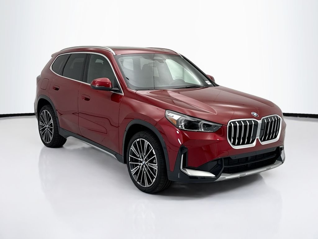 Used 2026 Red Metallic BMW xDrive28i image 3