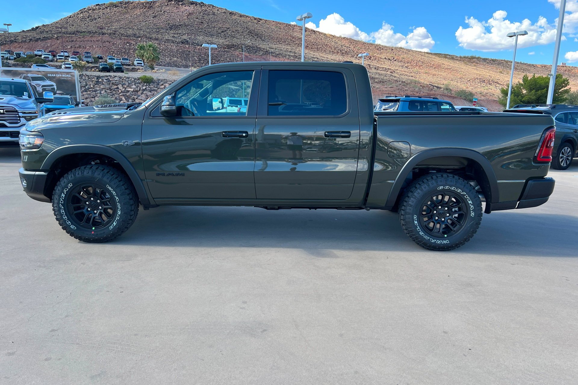 New 2027 Tank Exterior Paint RAM Rebel image 2