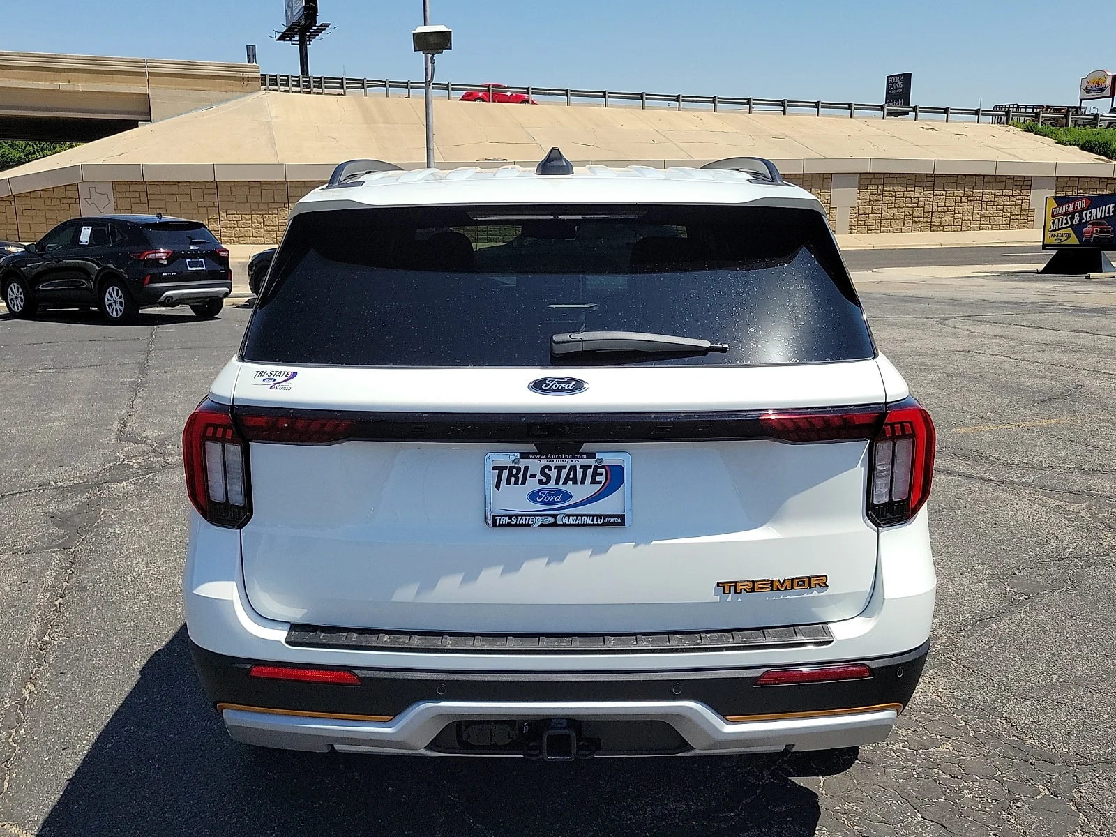 New 2026 Star White Metallic Tri-Coat Ford Tremor&reg; image 4