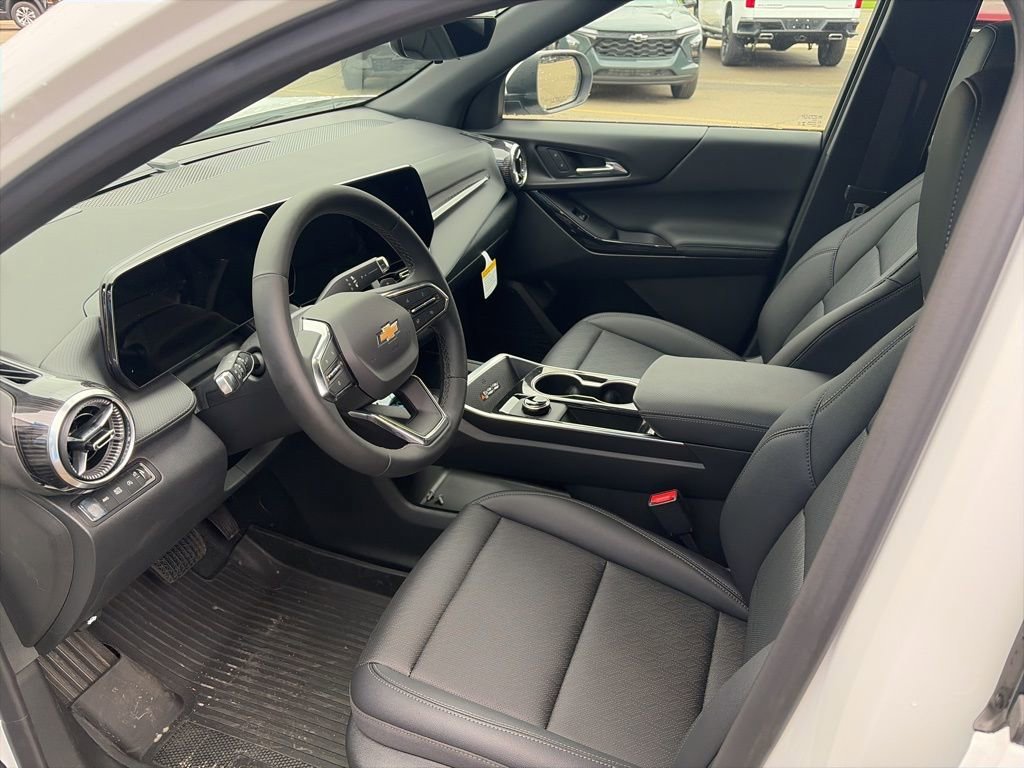 2026 Chevrolet Equinox LT - Photo 10