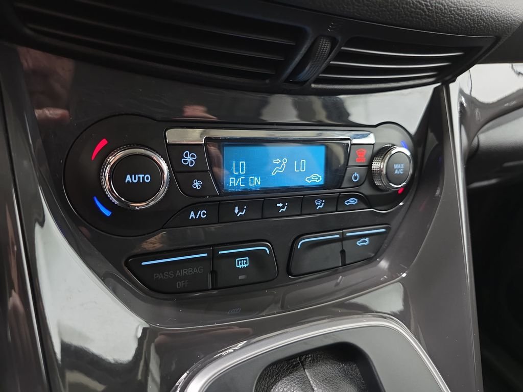 Used 2014 Ingot Silver Ford Titanium image 22