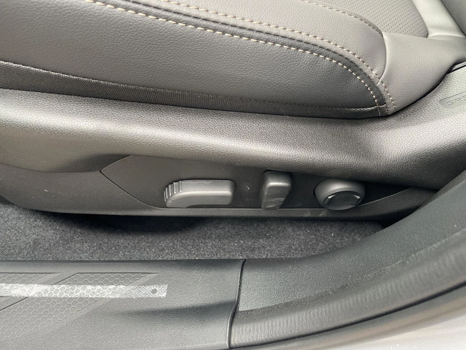 New 2026 Ice Silver Metallic Subaru Limited XT image 11