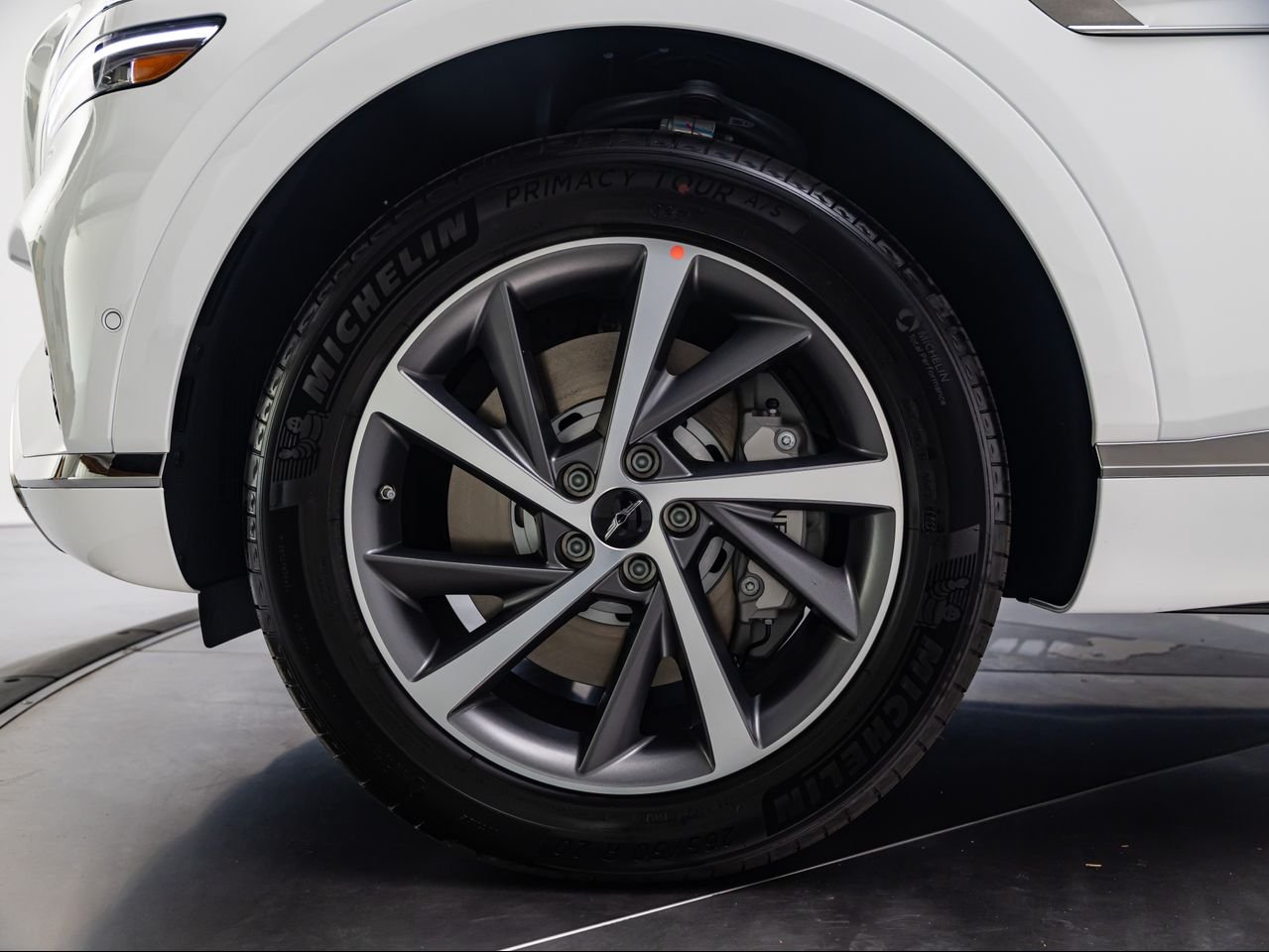 New 2026 Alta White Genesis 2.5T ADVANCED image 13