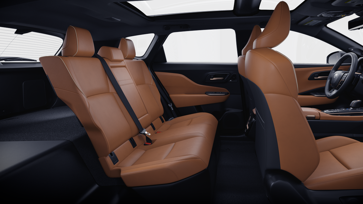 2026 Toyota Crown Signia Limited - Photo 29