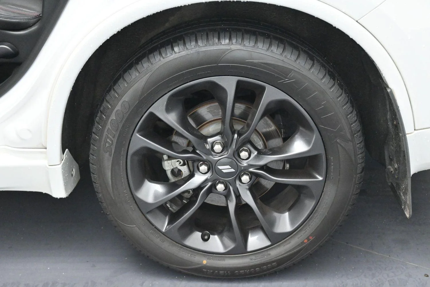 Used 2022 White Knuckle Clearcoat Dodge R/T Plus image 39