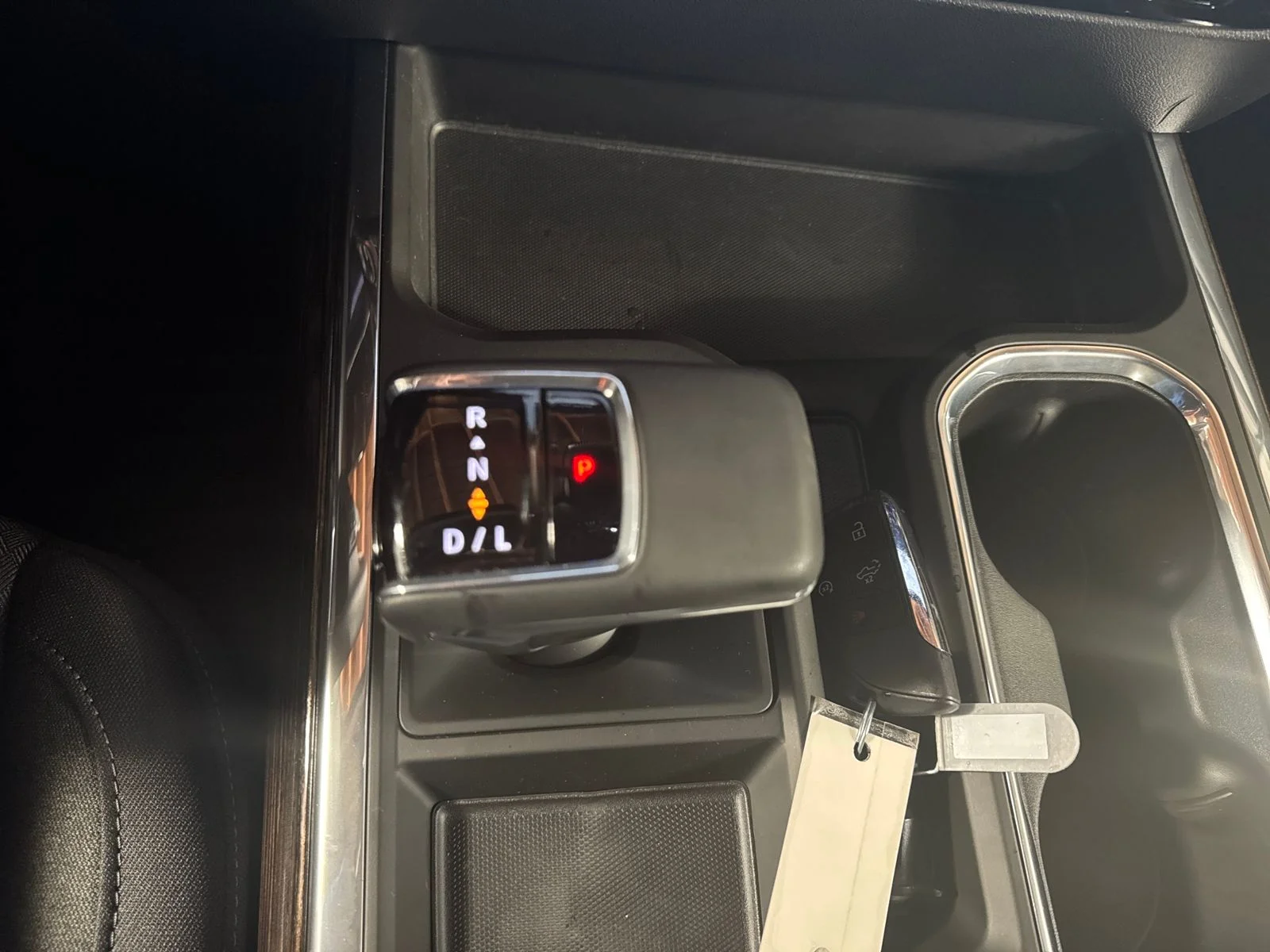 Used 2026 Summit White GMC Elevation image 20