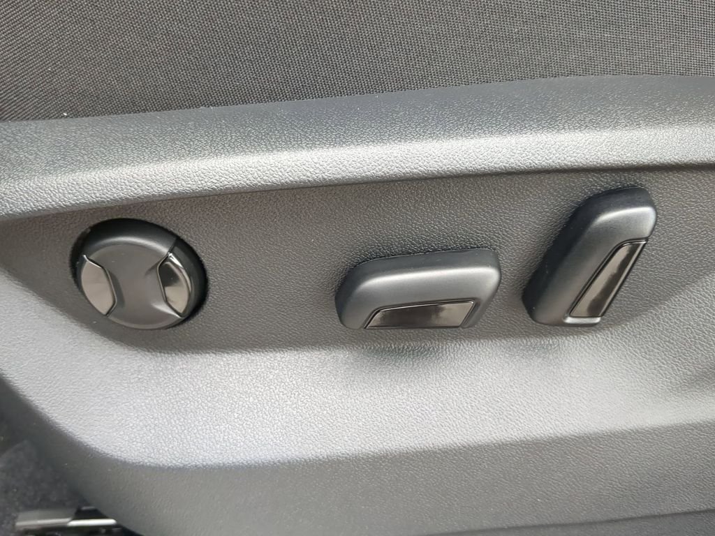 New 2026  Volkswagen 2.0T SE w/Technology image 20