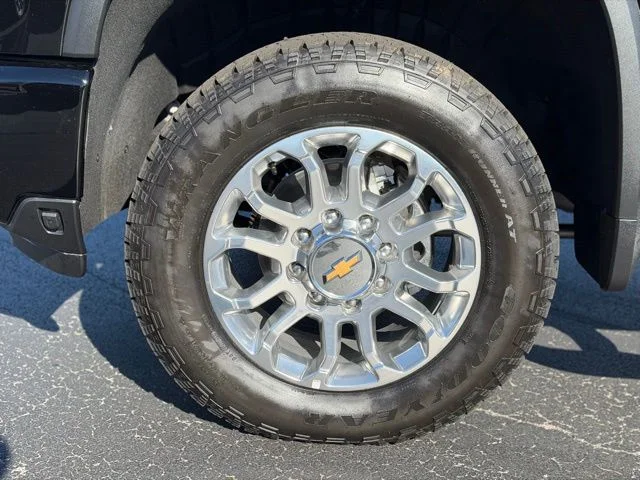 2025 Chevrolet Silverado 2500 HD LT - Photo 6