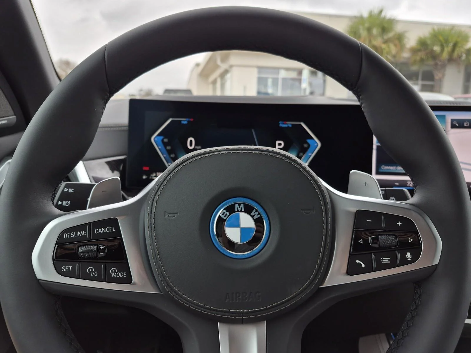 2026 BMW X5 50e - Photo 14