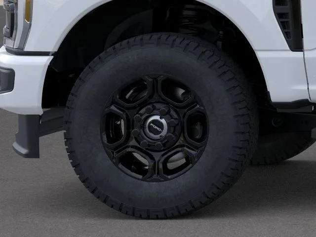 New 2026 Oxford White Ford XL image 19