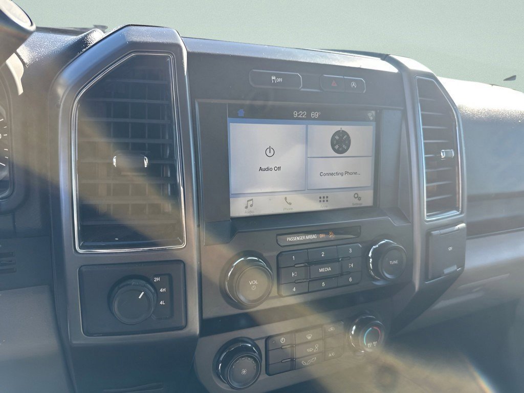 Certified Used 2019 Ingot Silver Ford XLT image 23