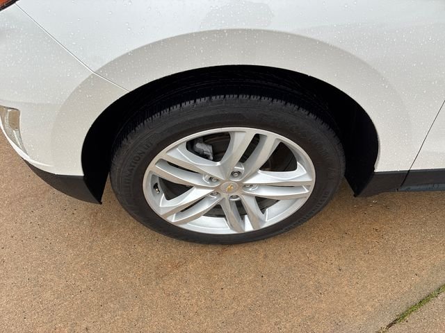 Used 2020 Beige Chevrolet Premier image 12