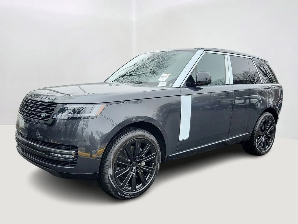 2026 Land Rover Range Rover 3.0 SE SWB's photo