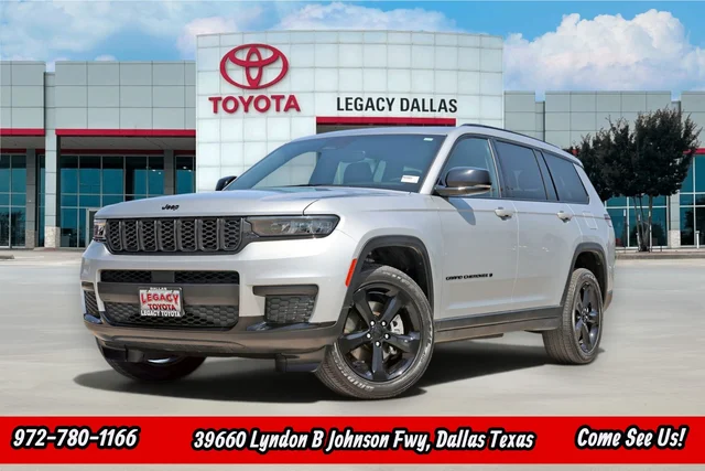 Pre-Owned 2023 Jeep Grand Cherokee L Altitude