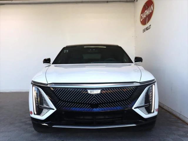 Used 2024 Cadillac LYRIQ Tech with VIN 1GYKPMRK5RZ138443 for sale in Tempe, AZ