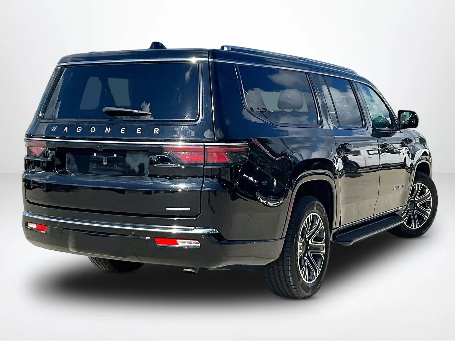 Used 2024 Black Jeep Series II image 3