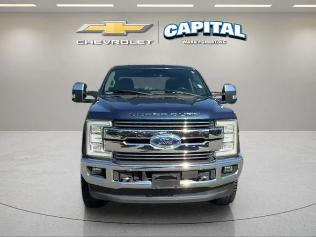 Used 2017 Blue Ford Lariat image 8