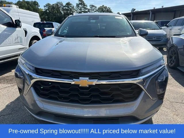 Used 2024 Gray Chevrolet LT image 2