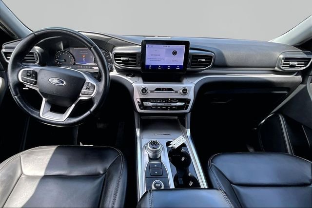 Used 2022 Gray Ford XLT image 15