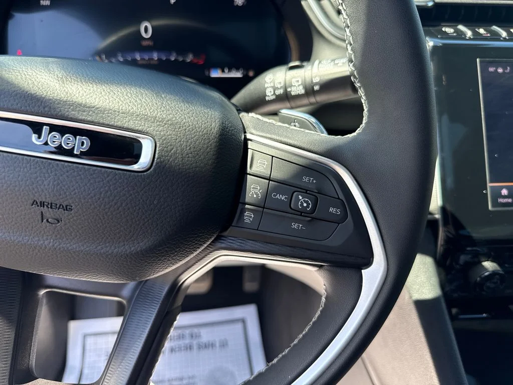 2025 Jeep Grand Cherokee L Laredo - Photo 14