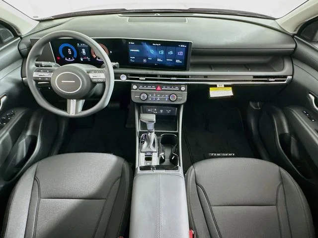 New 2026 Hyundai TUCSON SE