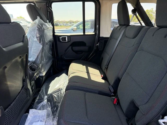New 2026 Granite Crystal Metallic Clearcoat Jeep Rubicon image 22