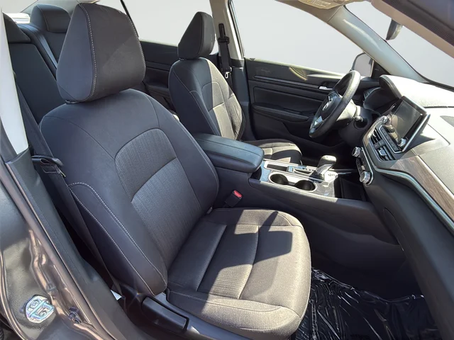 Used 2024 Gray Nissan 2.5 SV image 10
