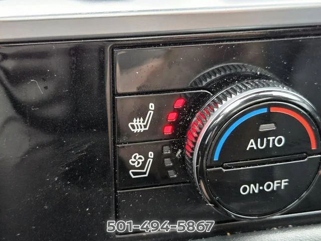 Used 2023 Black Nissan Platinum image 25