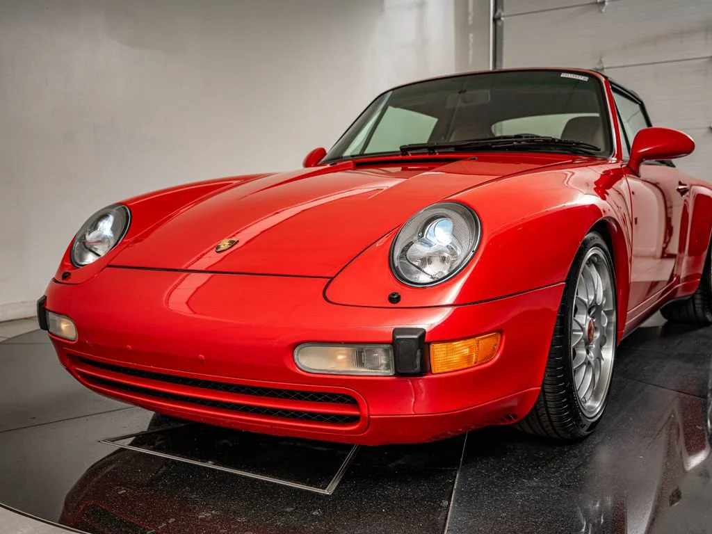 Used 1995 Guards Red Porsche  image 18