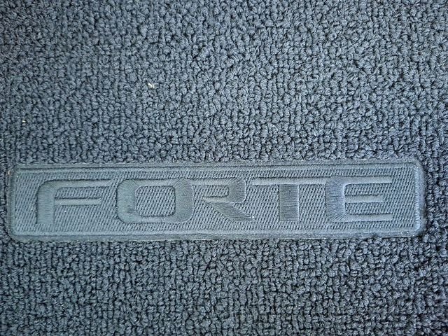 Used 2020 Black Kia GT-Line image 36