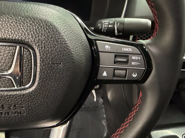Used 2025 Rallye Red Honda  image 28